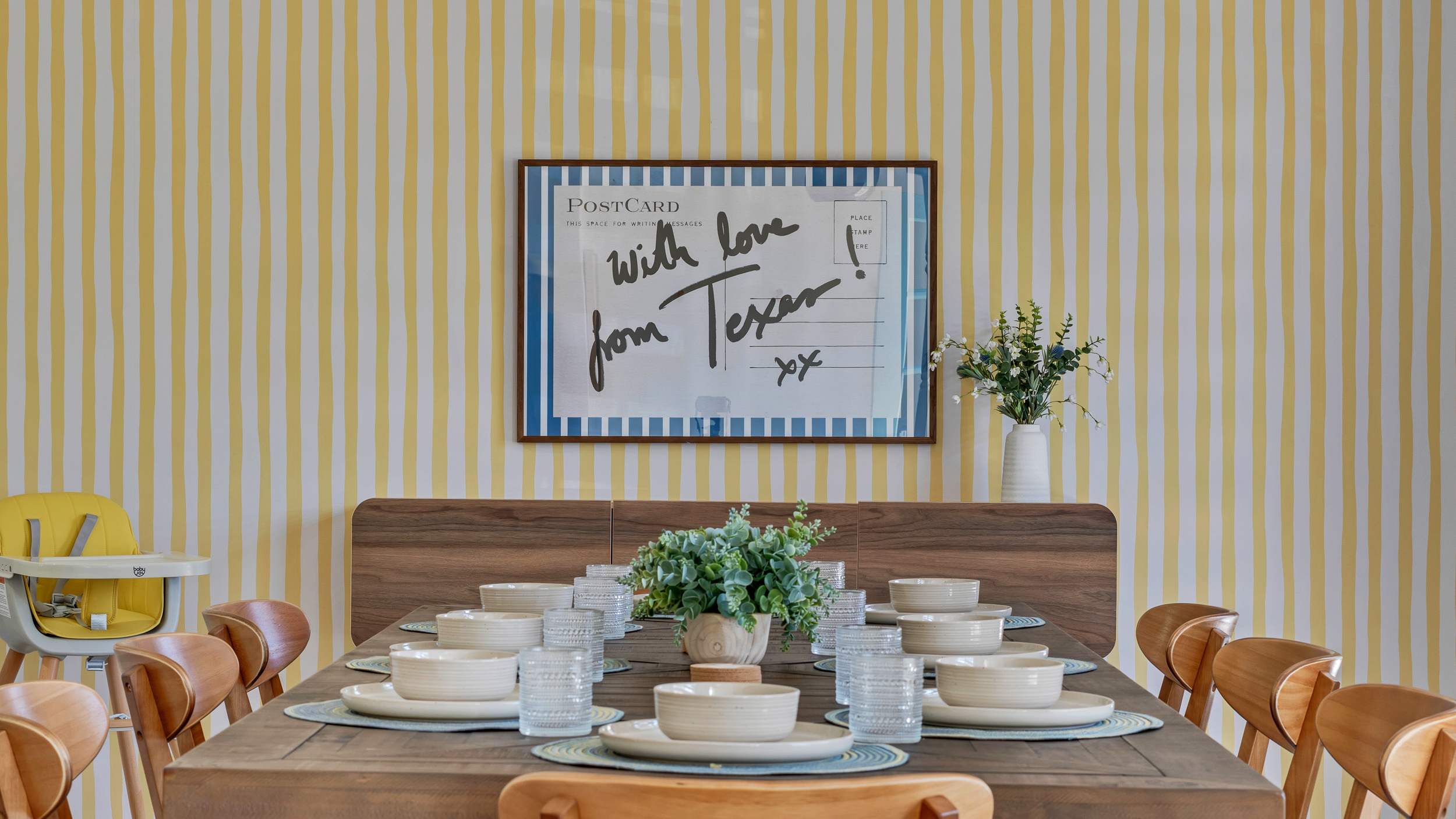 Airbnb dining room photography