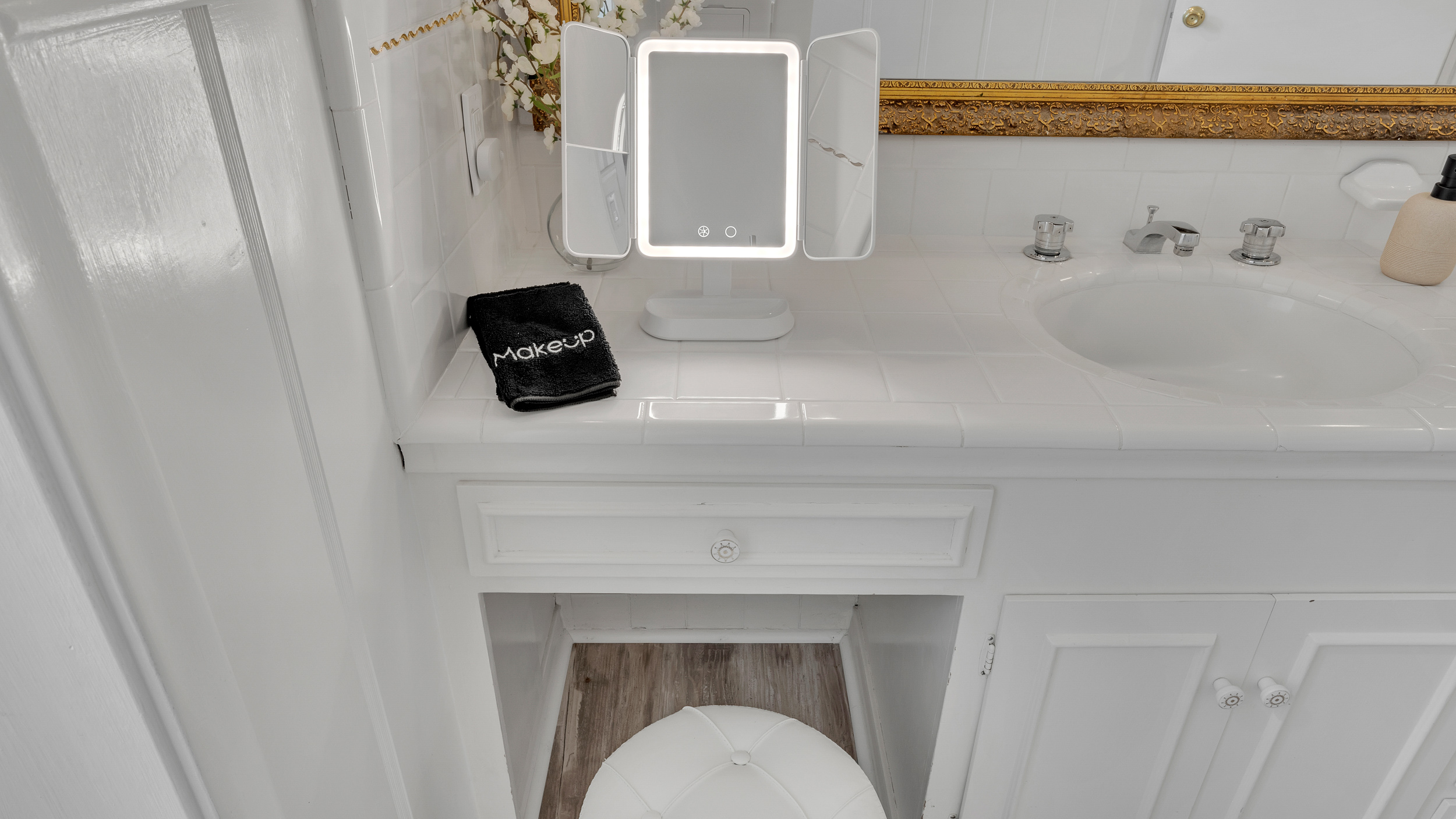 Luxury Airbnb bathroom features